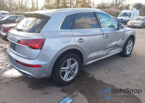 2024 Audi Q5 Premium 55 Tfsi E S Line Quattro S Tronic z USA, uszkodzony, nr VIN WA1G2AFY4R2149681